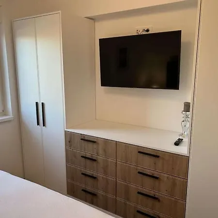 With 0 Bedrooms * 曼德雷