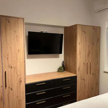 With 0 Bedrooms *