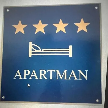 With 0 Bedrooms 度假居 *