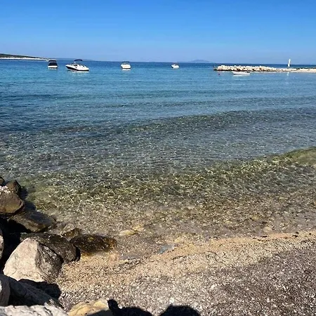 بيت للعطل With 0 Bedrooms *