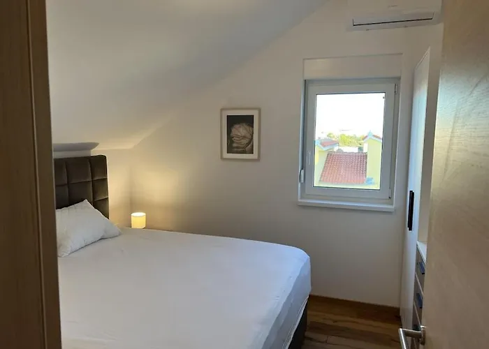 With 0 Bedrooms
