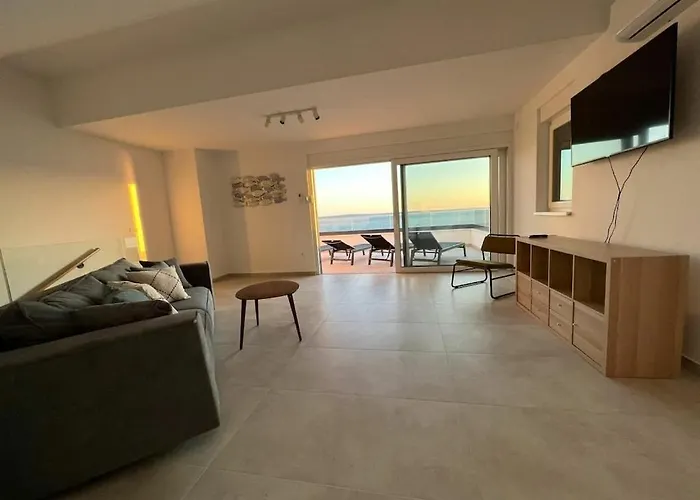With 0 Bedrooms